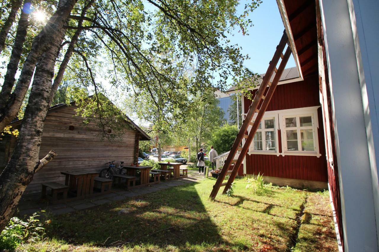 Lauri Historical Log House Manor Hotel Rovaniemi Exterior foto